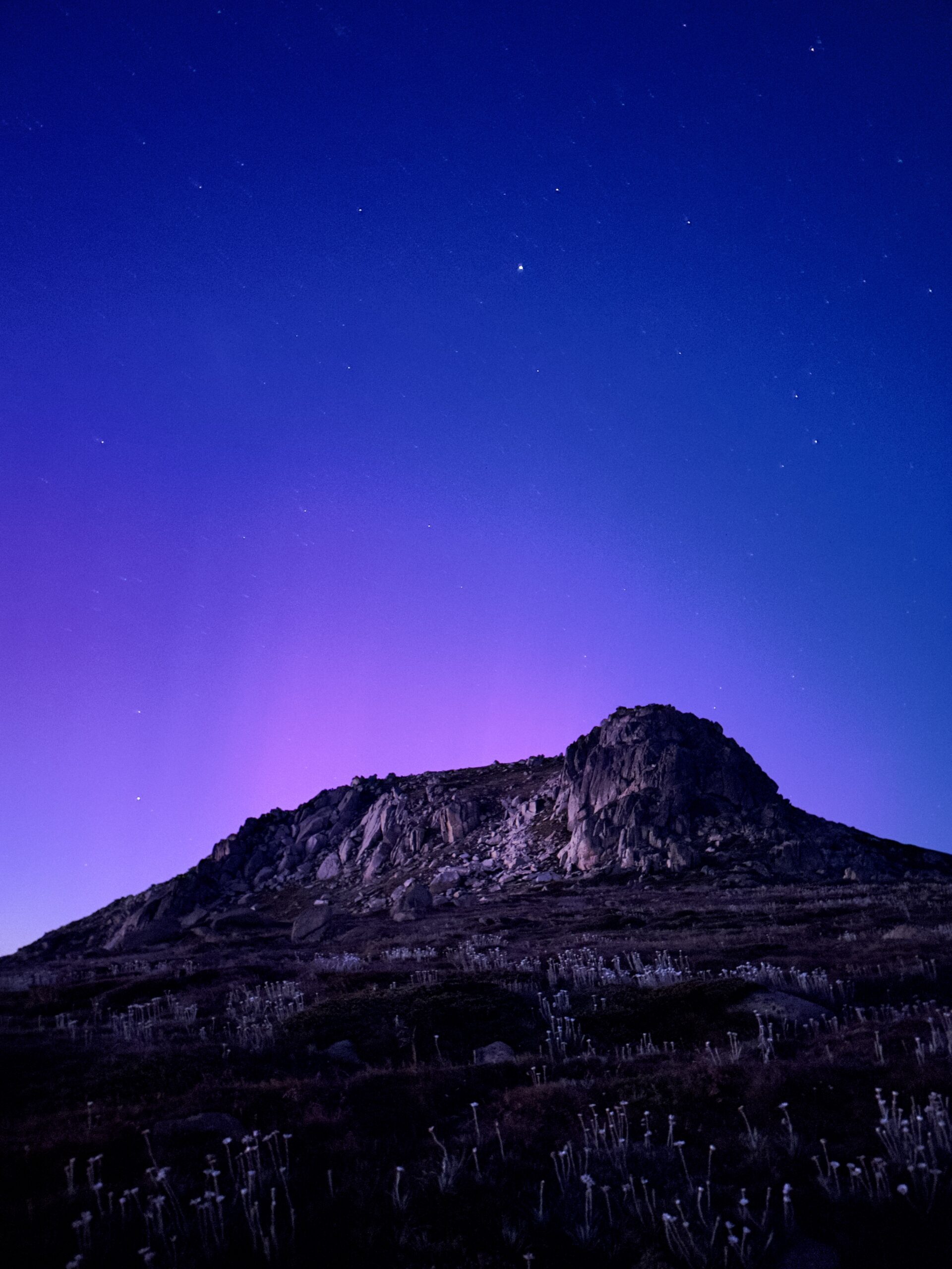 Aurora near Seamans Hut , Kosciosco National Park